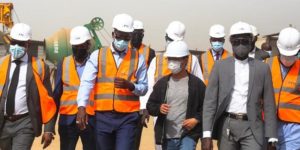 Chantiers du Data center (ADIE) et du PTN à Diamniadio :  Yankhoba Diatara et son staff en visite à Diamniadio