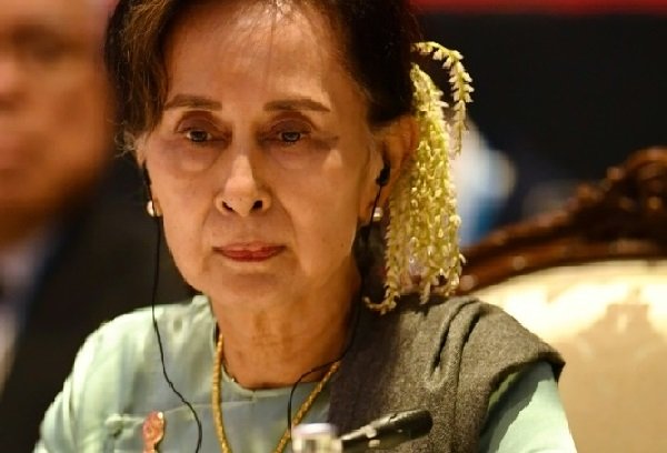 Birmanie : un coup d’État organisé par l’armée, Aung San Suu Kyi arrêtée