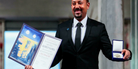 Les Leaders Africains Ne Cesseront Jamais D’étonner ! Par Paul Ejime