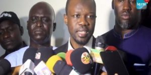 De la charte de non violence,  retourner la pression