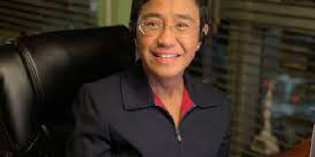 Prix Nobel de la paix : Maria Ressa la lauréate dédie son prix à «tous les journalistes»