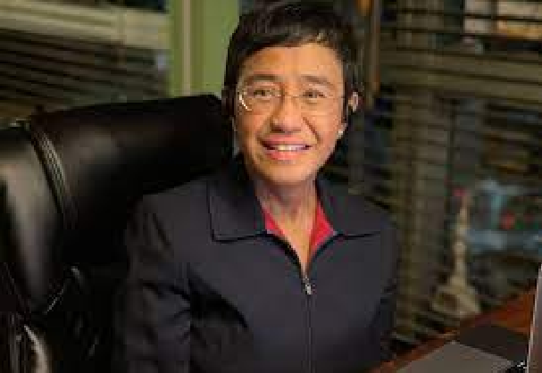 Prix Nobel de la paix : Maria Ressa la lauréate dédie son prix à «tous les journalistes»