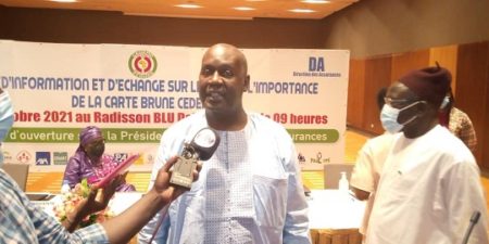 INDEMNISATION  DES DOMMAGES CAUSES PAR LES ACCIDENTS TRANSFRONTALIERS : La Carte Brune CEDEAO facilite le processus