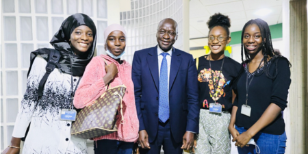 Concours de rédaction de blog Région Afrique de la Banque mondiale: Marième Fatou Dramé remporte le trophée