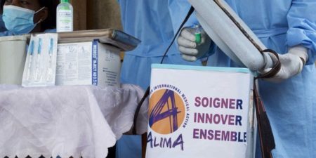 Premier partenaire privé panafricain de l’ONG médicale : CFAO signe un nouveau partenariat santé avec ALIMA