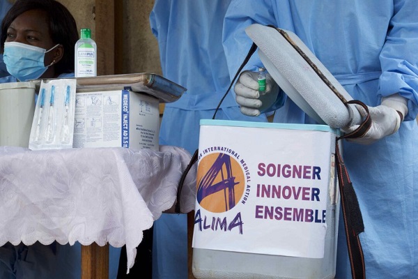 Premier partenaire privé panafricain de l’ONG médicale : CFAO signe un nouveau partenariat santé avec ALIMA