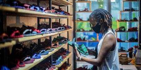 Rwanda-Environnement, Business : Transformer les déchets en richesse, le pari de la start-up Uzuri K&Y