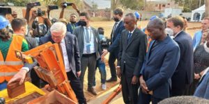 Un nouveau  Goethe-Institut à Dakar : Frank-Walter Steinmeier, le président allemand, a procédé hier à la pose de la première pierre