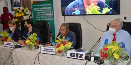 Equipement de son centre de formation et formation des formateurs internes : La GIZ offre du matériel informatique à la commission de la CEDEAO