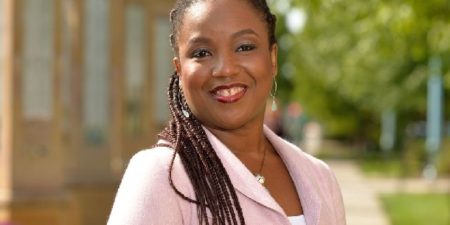 Renforcement des institutions et du leadership : Nwando Achebe nommée Fellow (membre) du conseil américain de l’éducation