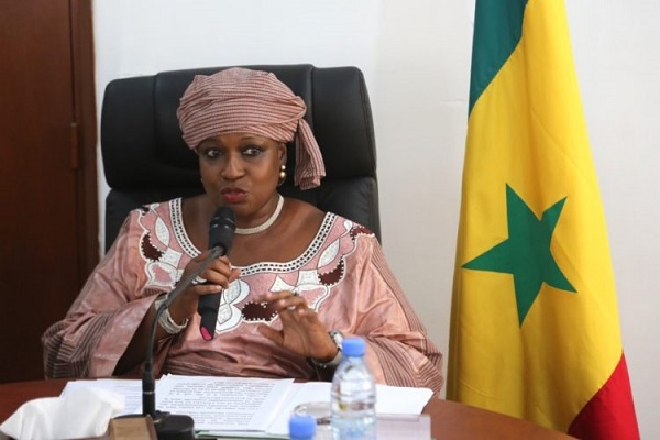 Pas d’extrait de naissance pour les élèves ni de bulletin d’inhumer pour les morts :  Innocence Ntap Ndiaye appelle les protagonistes à la table de négociations