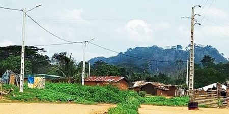 Électrifier l’Afrique : La Banque mondiale décline cinq approches pour mener à bien sa « Mission 300 »