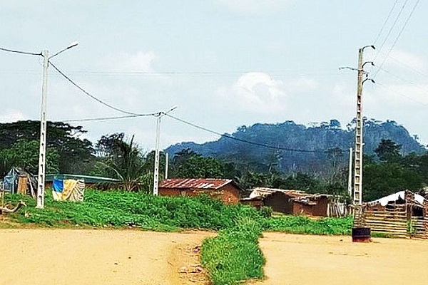 Électrifier l’Afrique : La Banque mondiale décline cinq approches pour mener à bien sa « Mission 300 »