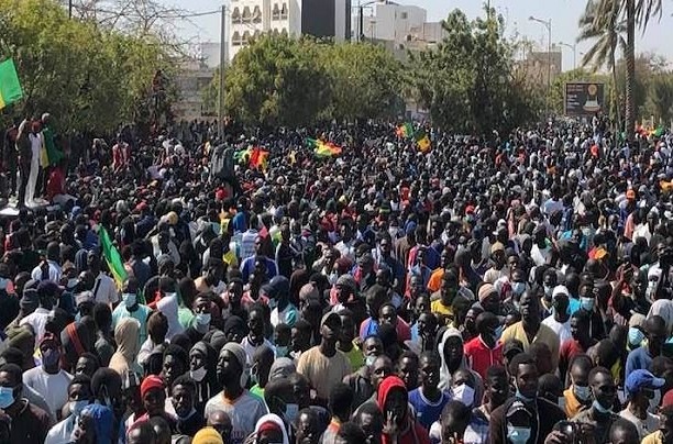 Rassemblements politiques : Les riverains de la place de la Nation pour la délocalisation des manifestations