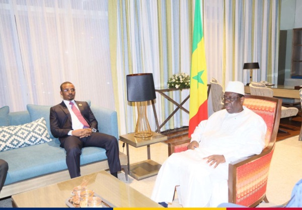 Tchad-UA : Mahamat Idriss Deby Itno et Moussa Faki Mahamat  reçus par Macky Sall