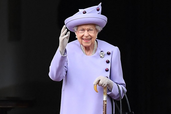 Elizabeth II : La reine d’Angleterre est décédée cet après-midi à l’âge de 96 ans, annonce la famille royale…