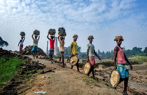 Travail forcé : 50 millions de personnes dans le monde sont victimes de l’esclavage moderne (OIT)