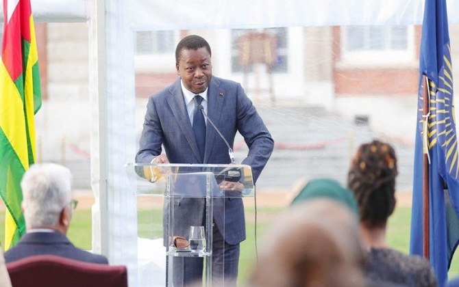 Adhésion au Commonwealth : le drapeau du Togo hissé à Marlborough House