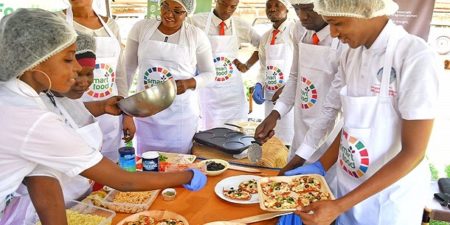 Entreprenariat-Gastronomie : La Malienne Dienaba Traoré valorise la cuisine africaine à l’international avec Gabougouni