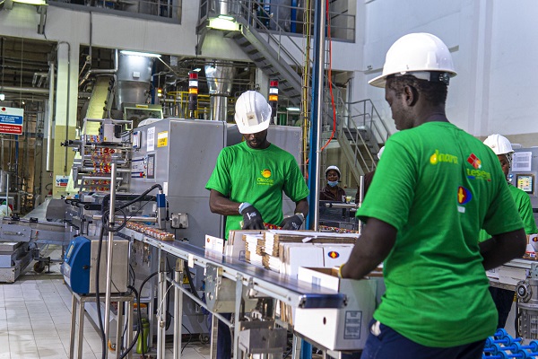 Une nouvelle ligne de production de savon au Sénégal :  Lesieur Cristal accélère son développement en Afrique et démarre, avec sa filiale OLEOSEN