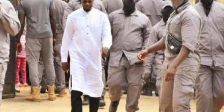 Arrestation des gardes du corps de Sonko lors de son audition : Maladresse ou provocation ?