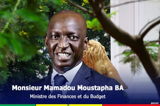 Mamadou Moustapha Ba : une vie dédiée à la République et aux Finances de l’Etat. Par le Commandant Mouhamed Niang