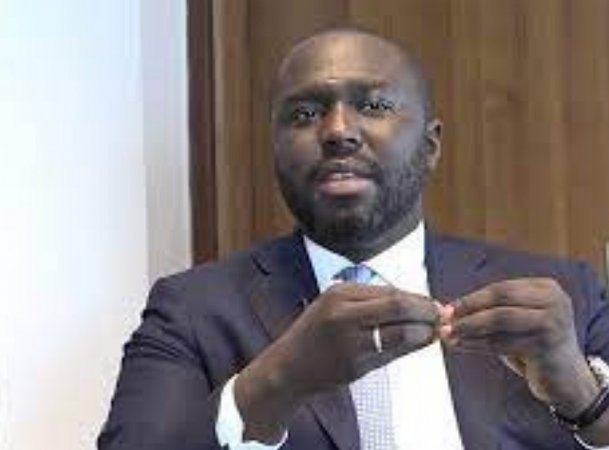 La Dérive Du Journal Le Monde   Par Abdou Karim Fofana