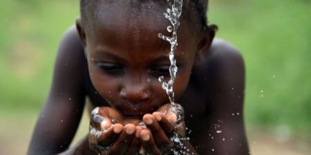 SERVICES D’EAU POTABLE : 2 milliards de personnes dans le monde n’ont pas accès d’après la Banque mondiale