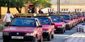 Casablanca : Les chauffeurs de taxis manifestent contre les applis de transport