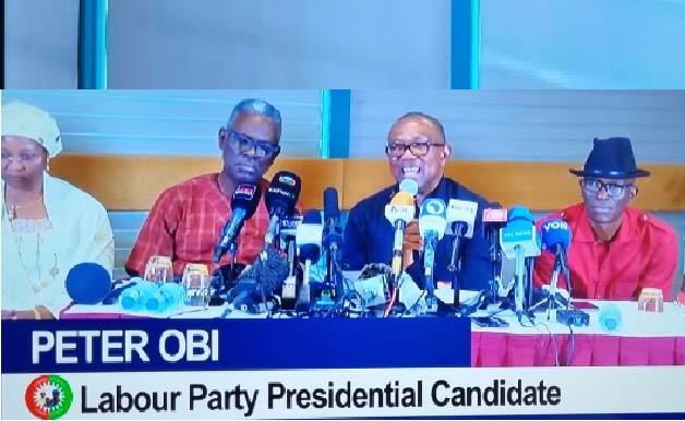 Nigeria : Peter Obi, le chef d’un parti de l’opposition, réclame la victoire d’une élection présidentielle contestée- Par Paul Ejimé