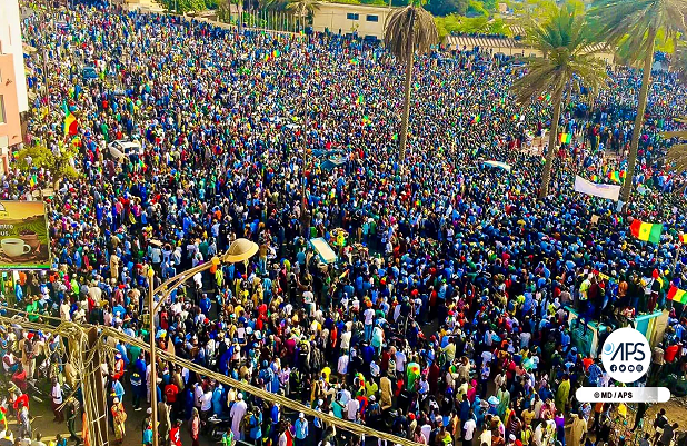 Rassemblement du F24 contre une troisième candidature de Macky Sall ; Une foule impressionnante à l’appel
