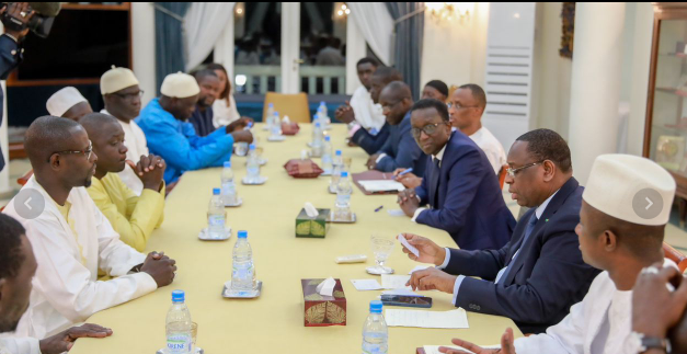 Une délégation de Ngor reçue par Macky