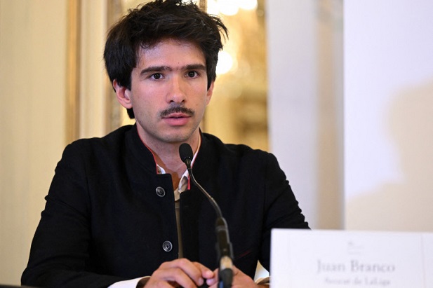 Sa plainte contre Macky «crime contre l’humanité» traine : Juan Branco remet en cause la constance du Procureur de la CPI, Karim Khan
