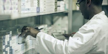 Sénégal-innovation:  Mouhamed Ndoye améliore la gestion pharmaceutique avec son logiciel Tanél Health