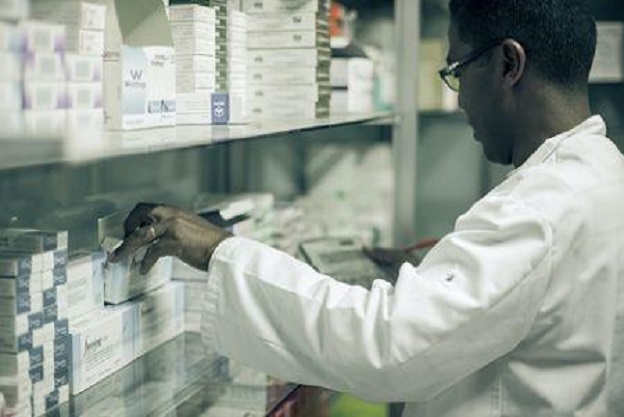Sénégal-innovation:  Mouhamed Ndoye améliore la gestion pharmaceutique avec son logiciel Tanél Health