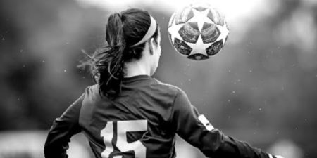 Infos hebdomadaires de Transparency International : « Donner un carton rouge à la sextorsion ! »