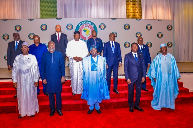 Niger : les décisions issues du 55ième sommet extraordinaire de la conférence des chefs d’etat et de gouvernement  de la CEDEAO