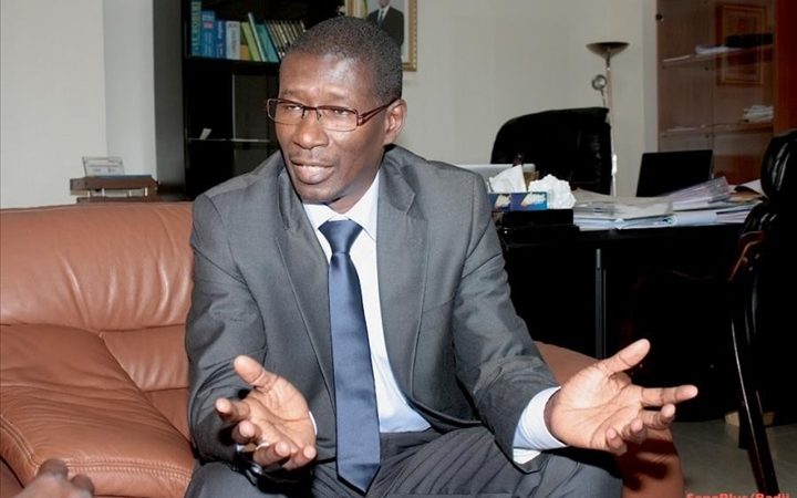 Pour ou contre notre Constitution     Par le Prof Mary Teuw Niane