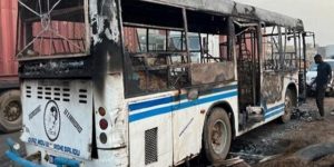 Attaque supposée d’un bus de la ligne 65 avec ses 2 morts et 5 blessés : controverse autour d’un attentat «terroriste»