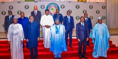 Session extraordinaire des chefs d’états de la Cedeao sur le Niger : les principales décisions issues de la rencontre d’Abuja