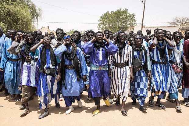 Affrontements entre ‘’Baay Faal’’ et des populations à Touba :  Divergence sur les interdictions de Serigne Mountakha à l’origine