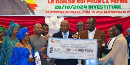 Lui et ses camarades récoltent 100.000.000 FCFA pour leur leader : une campagne électorale de Sonko, Guy Marius y croit ferme