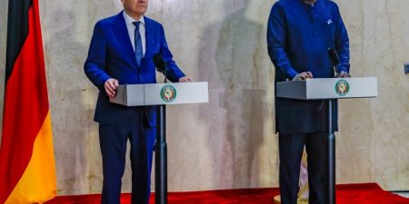 Coopération : Le Chancelier de la République fédérale d’Allemagne, S.E. Olaf Scholz visite la Commission de la CEDEAO