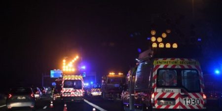 Calais : une quinzaine de migrants percutés par un poids lourd, deux morts, un blessé en urgence absolue