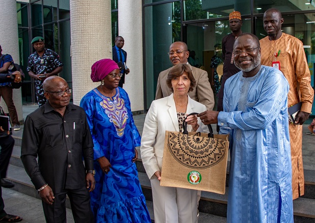 Coopération CEDEAO – France : Dr. Omar Alieu Touray reçoit Madame Catherine Colonna, ministre de l’Europe et des Affaires Etrangères de la France