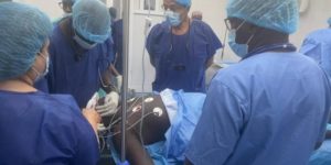 Succès des premières transplantations rénales au Sénégal: Le SUTSAS adresse une motion de félicitations à l&rsquo;équipe de spécialistes !