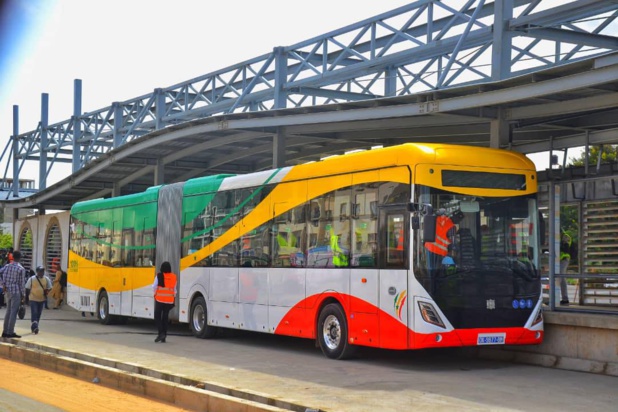 Transports urbains au Sénégal :  Cinq raisons de saluer l’arrivée du BRT à Dakar