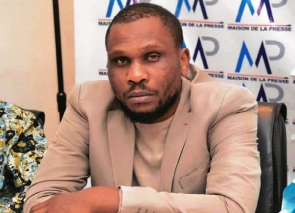 Le Journaliste Babacar Fall de la RFM cible de toutes sortes d’attaques : la CAP solidaire l’encourage à porter plainte