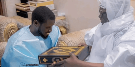 Touba : Reçu par le Khalife Général des Mourides, Bassirou Diomaye Faye promet d’apporter des réponses aux questions de l’accès à l’eau et des inondations
