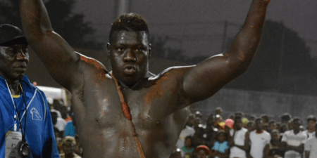 Lutte : Franc bat Ama Baldé et signe  sa 14ᵉ victoire en autant de combats.